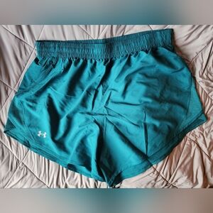 Under Armour Women's Teal Shorts Size 1X